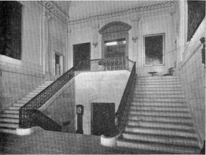 Interior - click to enlarge Interior